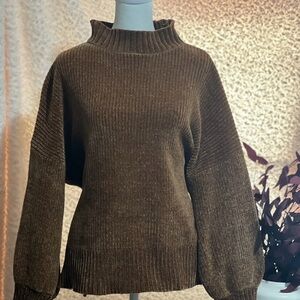 Forever 21 turtle neck brown sweater medium